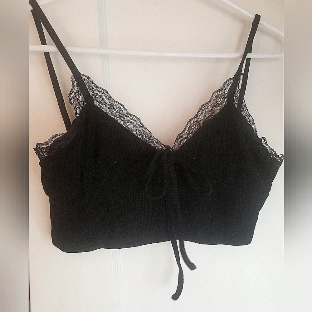 Zaful Bralette black tank top, lace trim, bow, size medium